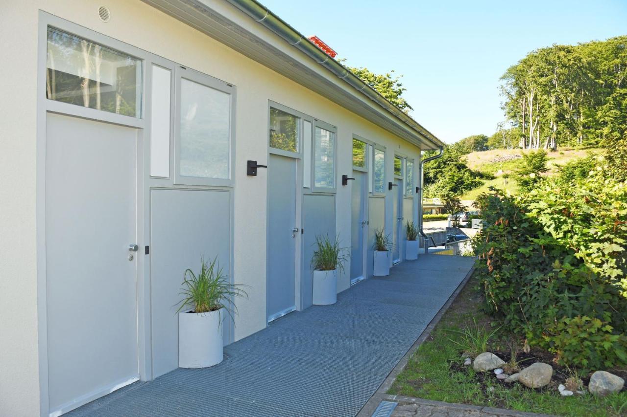 Schoene Ferienwohnungen Mit Kamin Im Ostseebad Sellin Sellin (Rugen) Exterior foto