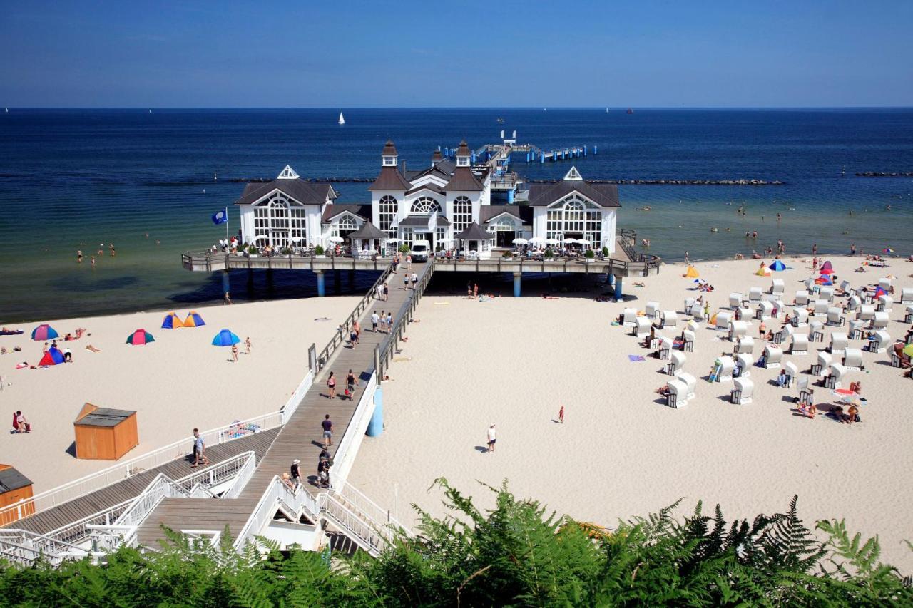Schoene Ferienwohnungen Mit Kamin Im Ostseebad Sellin Sellin (Rugen) Exterior foto