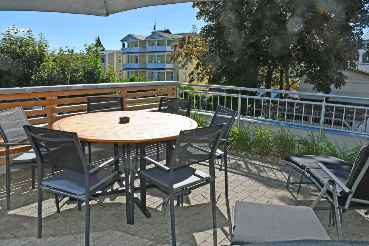 Schoene Ferienwohnungen Mit Kamin Im Ostseebad Sellin Sellin (Rugen) Exterior foto