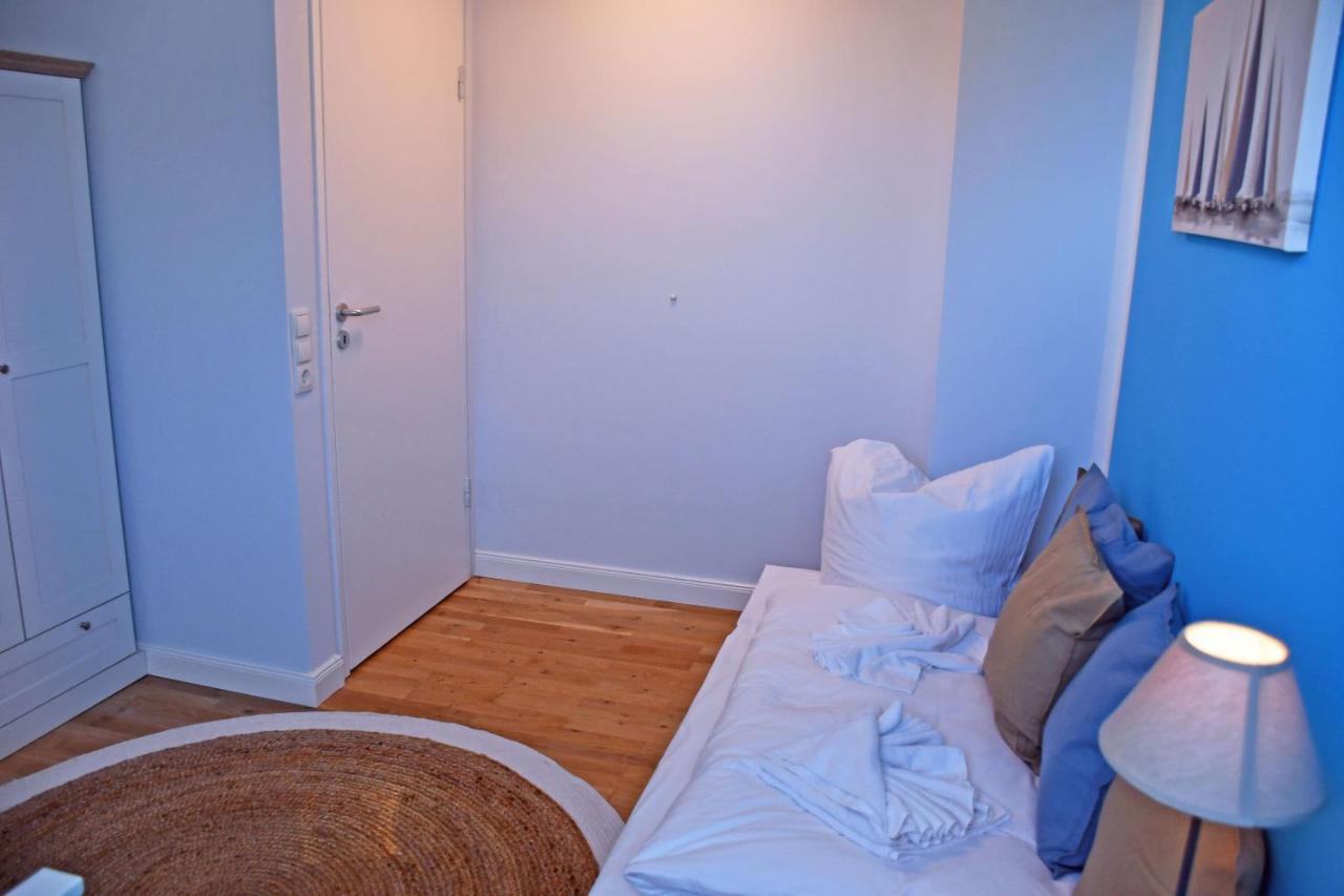 Schoene Ferienwohnungen Mit Kamin Im Ostseebad Sellin Sellin (Rugen) Exterior foto